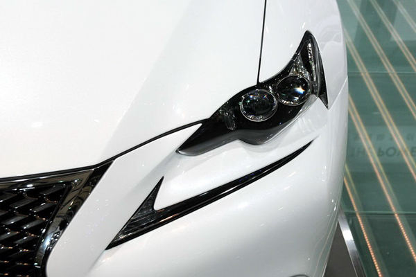 不吐不快 2013上海車展受爭(zhēng)議的熱點(diǎn)車型