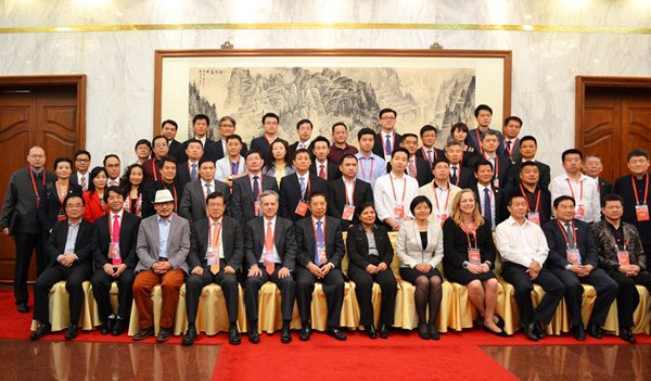 簡單理財網CEO楊暉：科技金融引導產業(yè)升級之路