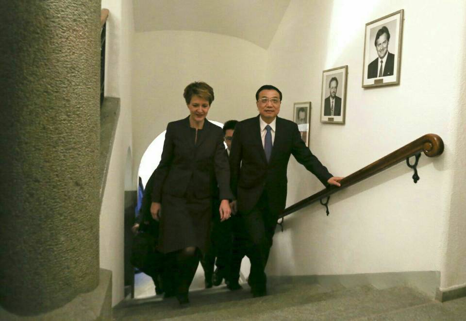 李克強(qiáng)：中方歡迎瑞士參與人民幣國(guó)際化進(jìn)程