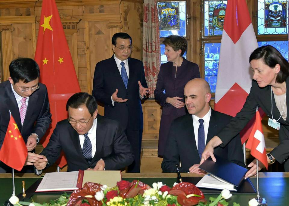 李克強(qiáng)：中方歡迎瑞士參與人民幣國(guó)際化進(jìn)程