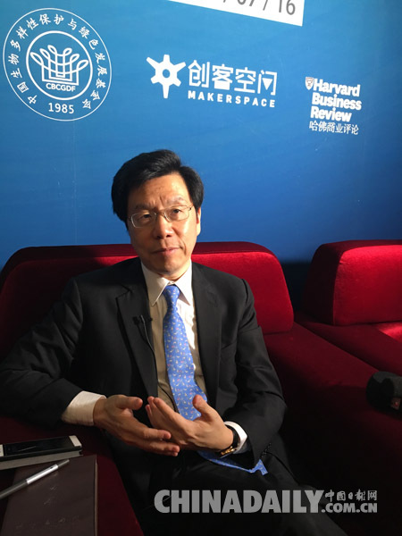 李開復談人工智能：當每個技術超越人的時候，它帶來的機會是巨大的