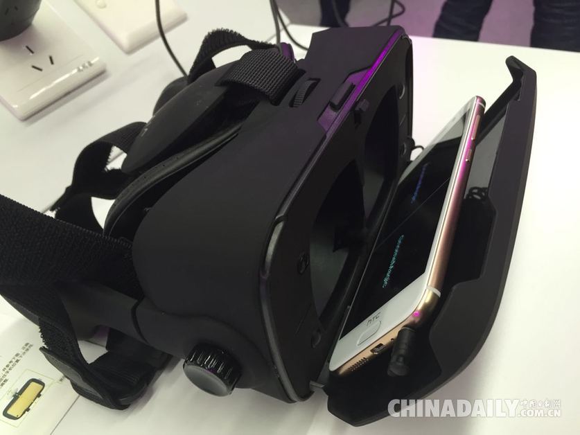 VR海外購已成現(xiàn)實：記者親歷全球首個VR購物商場